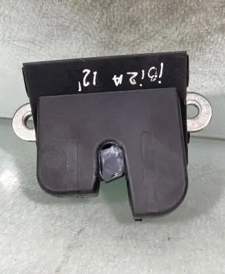 Seat Ibiza IV (6J,6P) Tailgate lock latch 6j3827505b