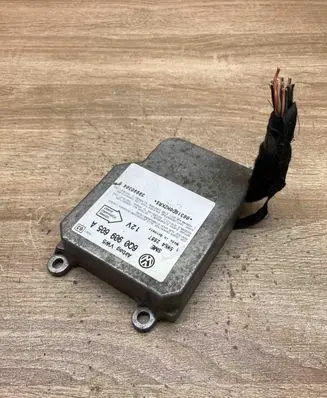 Volkswagen Golf IV Airbag control unit/module 6Q0909605A 5WK42867 Used