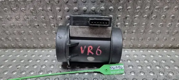 Volkswagen Golf III Mass air flow meter S25145796 0280213021 021906461