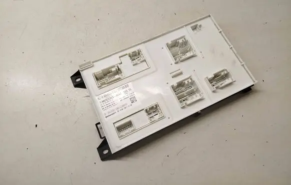 Mercedes-Benz GL X166 SAM control unit A1669004112 A1669011202 A2469022002