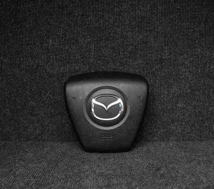 Mazda 6 Steering wheel airbag GS1E57K00