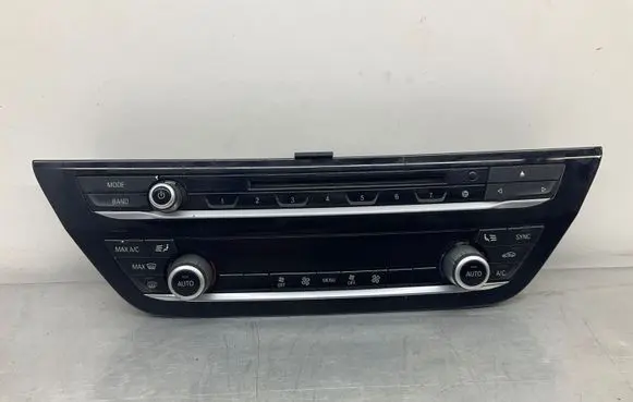 BMW 5 G30 G31 Climate control unit 6834429 900350610003 17B038PP107