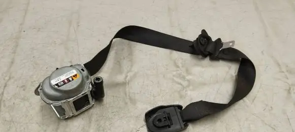 BMW X3 G01 Front seatbelt 7469933 746993306