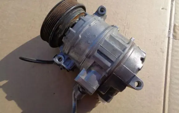 Porsche Cayman 987 Air conditioning (A/C) compressor (pump) 99612601152