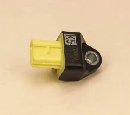 Toyota Camry Airbag deployment crash/impact sensor 8983106100