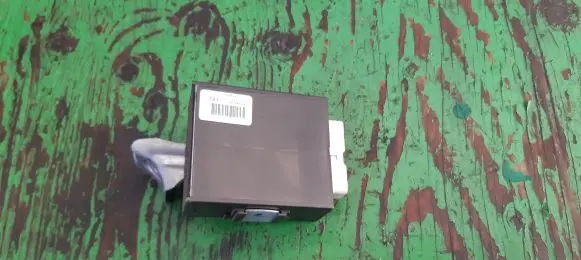Toyota Avensis T220 Door control unit/module