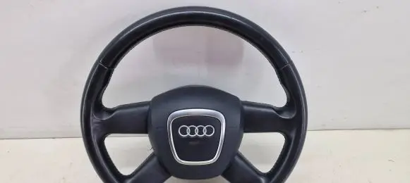 Audi A3 S3 8P Steering wheel