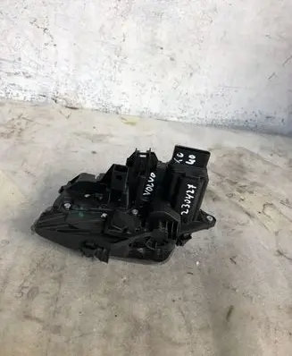 Volvo XC40 Rear door lock 31440999