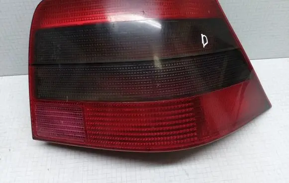 Volkswagen Golf IV Rear/tail lights 1J6945112T