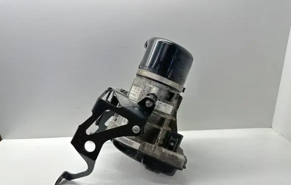 Porsche Cayenne (92A) Power steering pump 7P0423155B