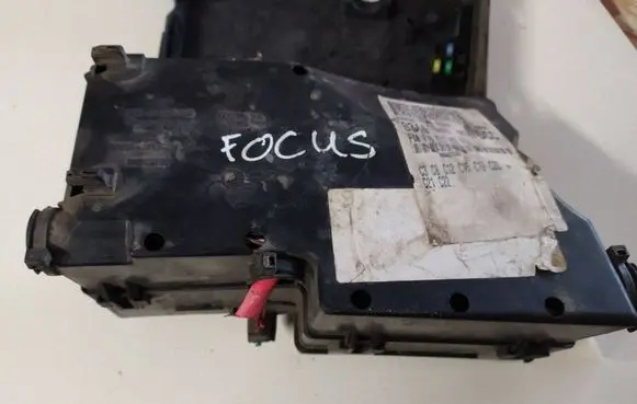 Ford Focus Fuse module 3M5T14A067BC 518804109