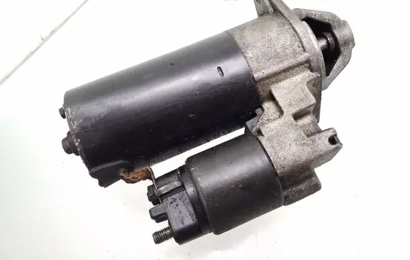 Mercedes-Benz A W168 Starter motor 0051511601 0001115008