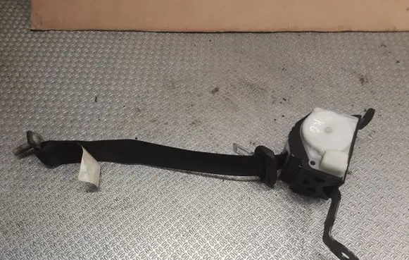 Opel Insignia A Rear seatbelt 13288436