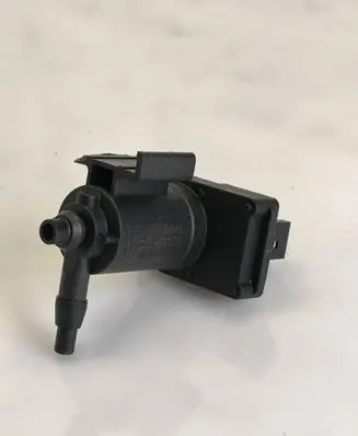 Mercedes-Benz C W203 Vacuum valve A2038000179