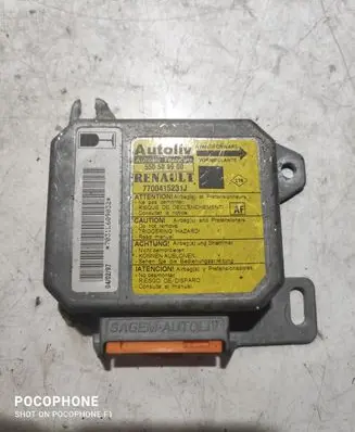 Renault Megane I Airbag control unit/module 7700415231J