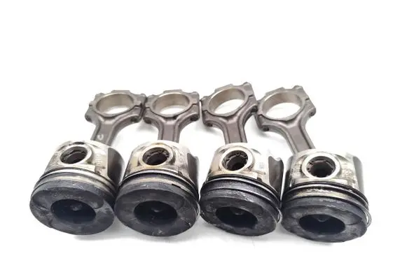 Fiat Doblo Piston with connecting rod 198A3000
