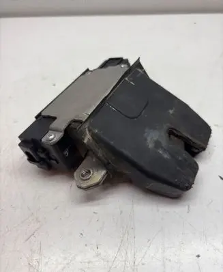 Ford Focus Tailgate/trunk/boot lock/catch/latch 01041111905