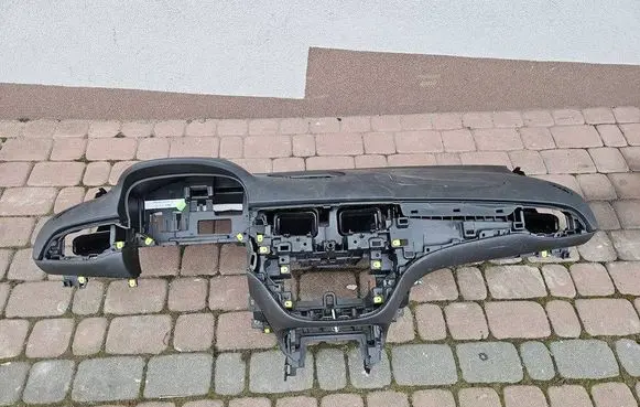 Opel Corsa E Dashboard