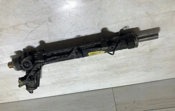 BMW X3 E83 Steering rack 3444202