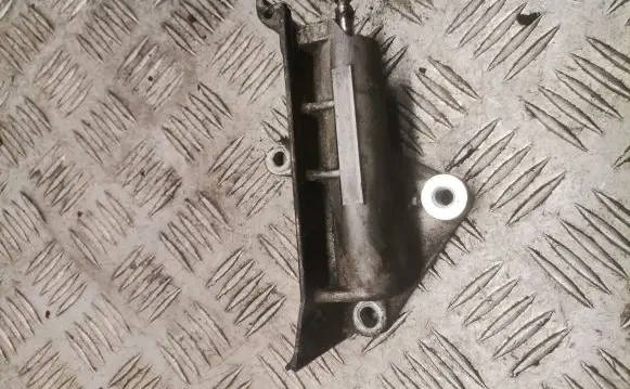 Volkswagen PASSAT B5.5 other engine part