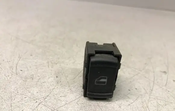 Volkswagen Golf IV Electric window control switch 3B0959855B