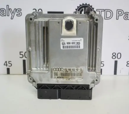 Audi A4 S4 B8 8K Engine control unit/module 03L906022MG