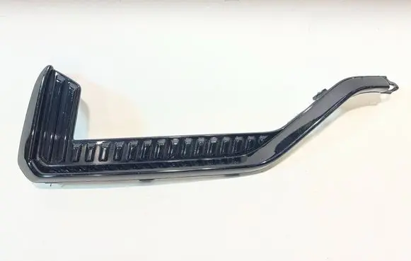 Volvo XC60 Rear bumper trim bar molding 32136213