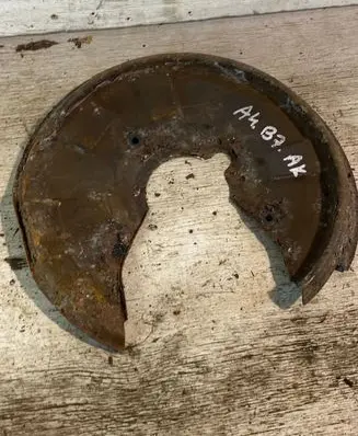 Audi A4 S4 B7 8E 8H Rear brake disc plate dust cover 