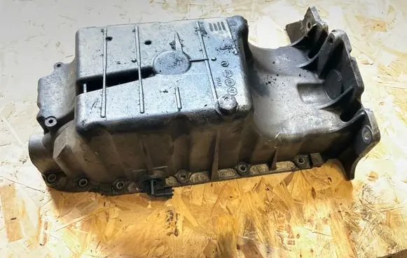 Oil sump