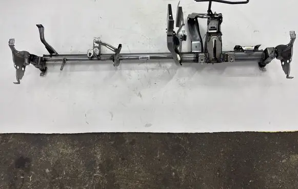 Skoda Rapid (NH) Dashboard cross member/frame bar 5JB857017K