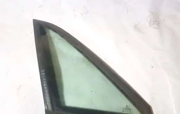 Volkswagen PASSAT B4 Rear side window