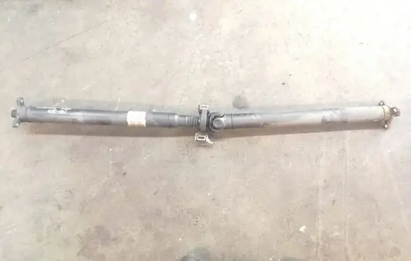 Mercedes-Benz C W203 Middle center prop shaft 2035106