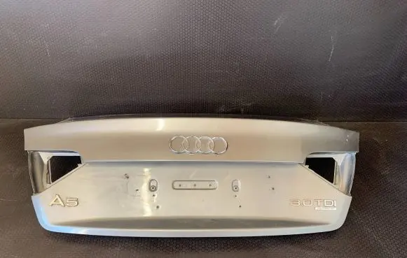 Audi A5 8T 8F Tailgate/trunk/boot lid