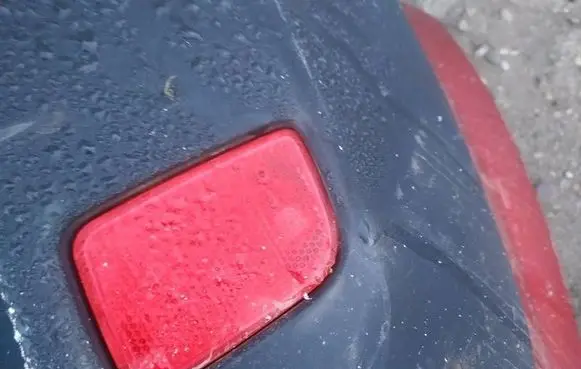 Rear tail light reflector