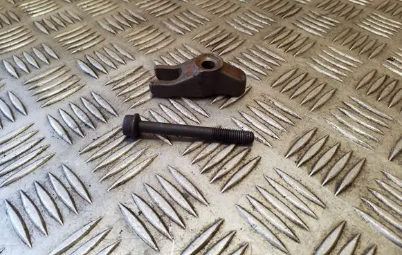 Hyundai ix35 Fuel Injector clamp holder