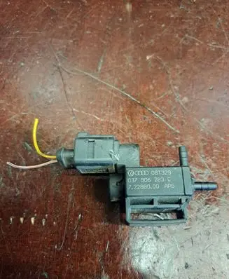 Audi A4 S4 B8 8K Turbo solenoid valve 037906283C 08T329 72288000