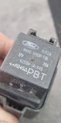 Mercedes-Benz Vario Glow plug pre-heat relay 94VG14N089F1B