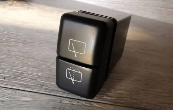 Isuzu Trooper Headlight washer switch 