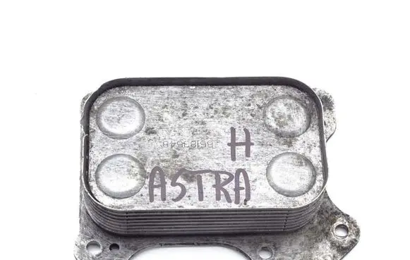 Opel Astra H Engine oil radiator 55183548