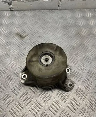 Mercedes-Benz GLC X253 C253 Engine mount bracket A2052407900