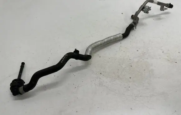Mercedes-Benz A W177 Engine coolant pipe/hose A2822005200