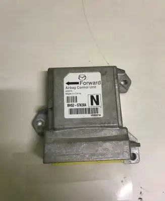 Mazda 3 II Airbag control unit/module BHS257K30A