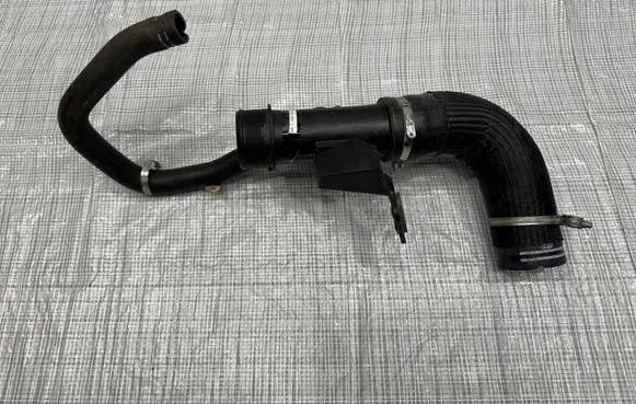 Maserati GranTurismo Intercooler hose/pipe 50051596