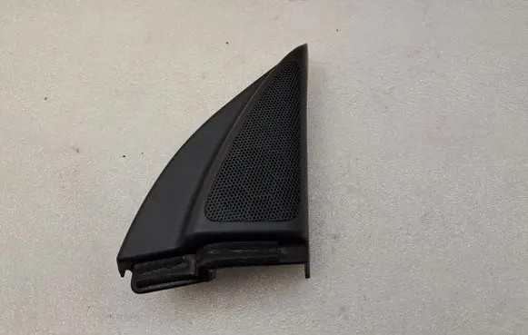 Toyota Avensis T250 Front door speaker cover trim 6749105060D 6749105060 8616005090