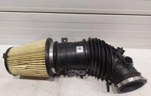 Ford Mustang VII Air filter PR3C9F805CK