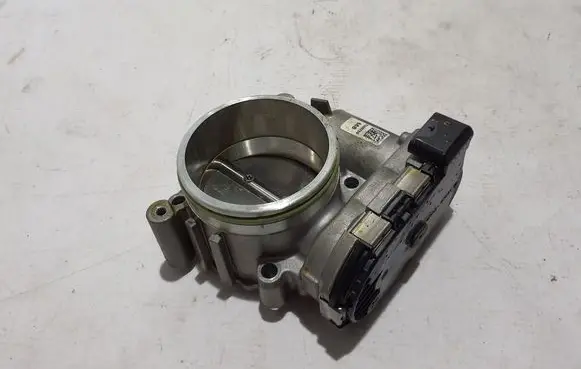 Mercedes-Benz S W223 Throttle valve A2561410025