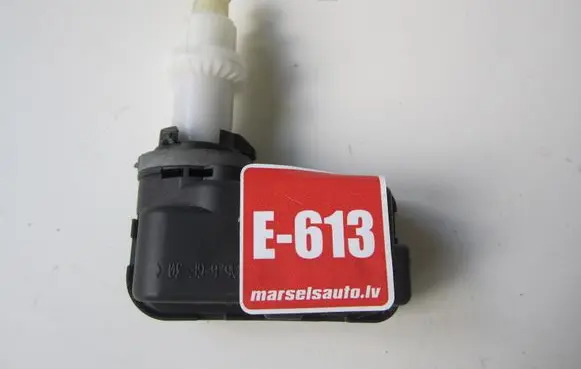 Seat Ibiza IV (6J,6P) Headlight level adjustment motor 1Q0941295