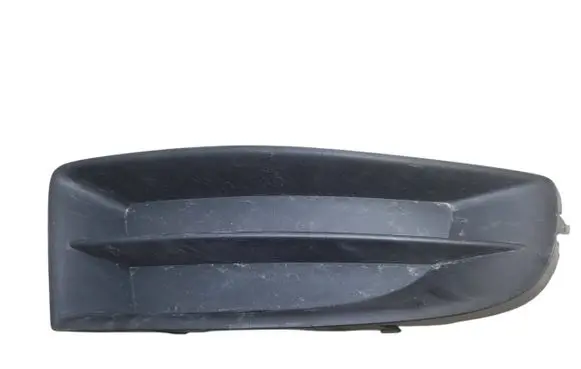 Skoda Octavia Mk2 (1Z) Front fog light trim/grill 1Z0807368B