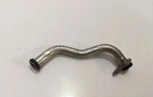 Volkswagen Golf VIII Turbo turbocharger oiling pipe/hose 05E145735B
