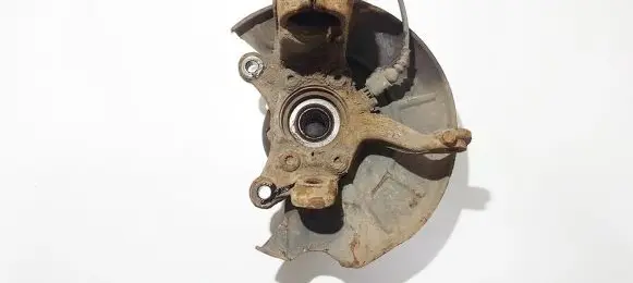 Volkswagen Touran I Front wheel hub